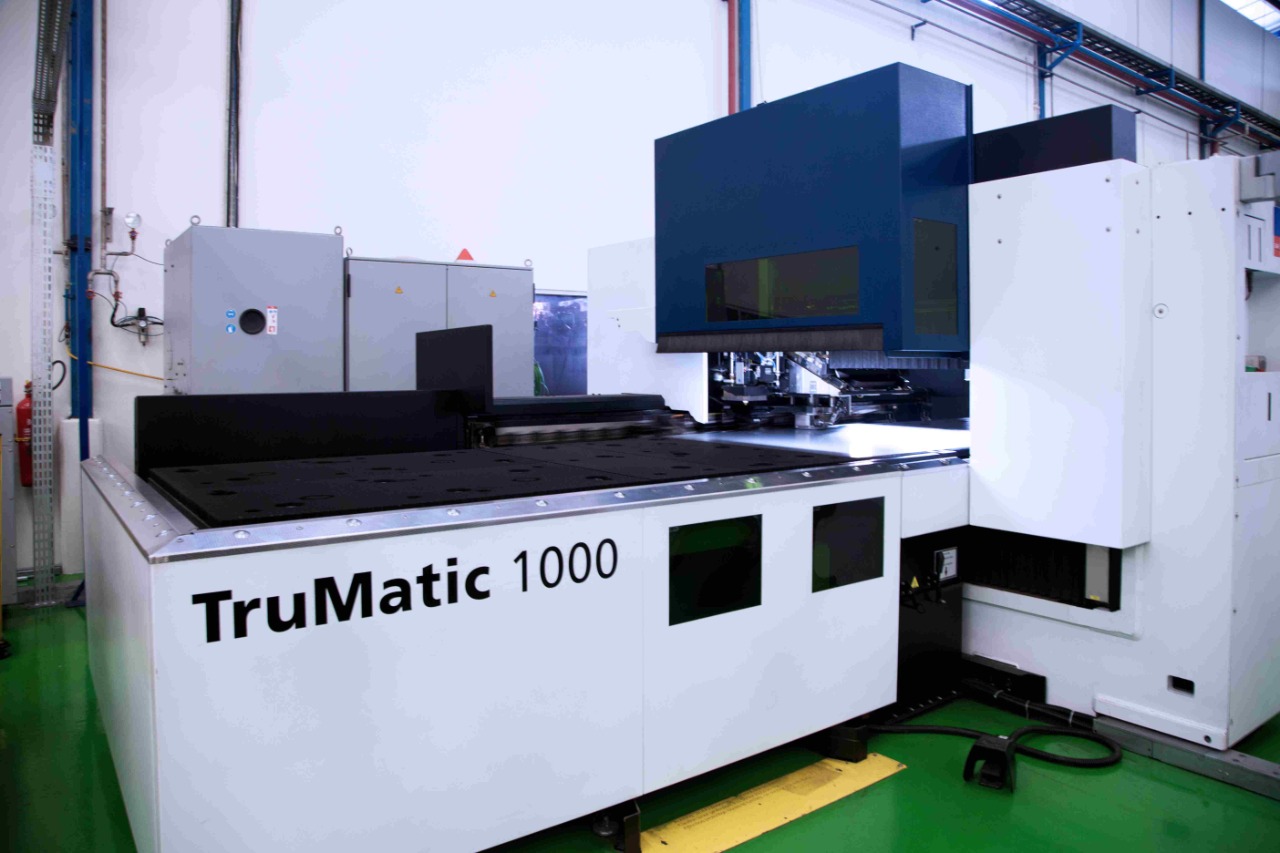 Trumpf TruMatic 1000 Fiber: Kombinasi Laser Fiber dan Mesin Punching Terbaik